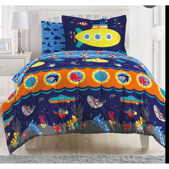 Submarine Twin Bed Set SeaLife Navy Blue Shark Ocean 5pc Dream Factory NWT - Picture 8 of 8